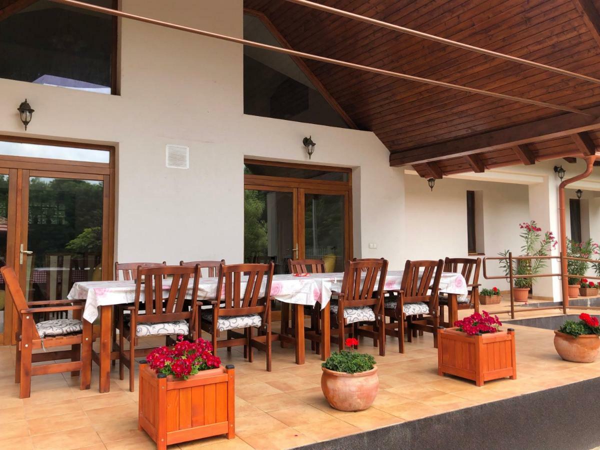 Kiscsere Vendégház Kallosemjen Exterior foto